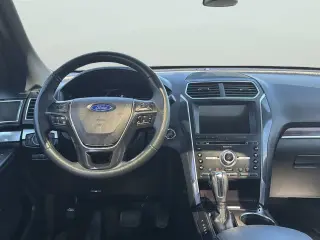 Ford Explorer 2018 AWD Limited 4dr SUV