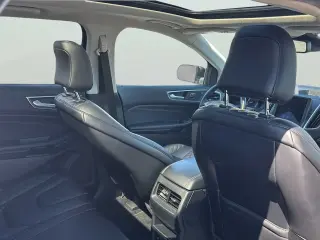 Ford Edge 2023 AWD Titanium 4dr Crossover