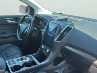 Ford Edge 2023 AWD Titanium 4dr Crossover