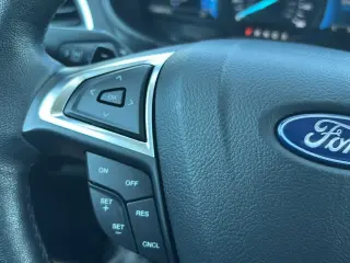 Ford Edge 2023 AWD Titanium 4dr Crossover