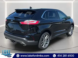 Ford Edge 2023 AWD Titanium 4dr Crossover