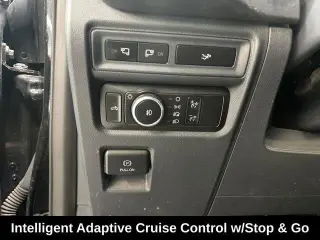 Ford F-150 2023 4x4 Lariat 4dr SuperCrew 5.5 ft. SB