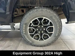 Ford F-150 2023 4x4 Lariat 4dr SuperCrew 5.5 ft. SB