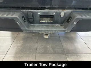 Ford F-150 2023 4x4 Lariat 4dr SuperCrew 5.5 ft. SB