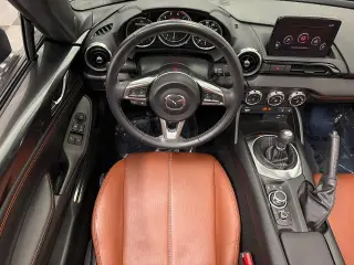 Mazda MX-5 Miata RF 2022 Grand Touring 2dr Convertible 6A