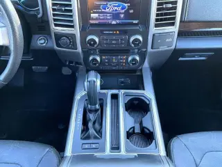 Ford F-150 2015 4x4 Platinum 4dr SuperCrew 6.5 ft. SB