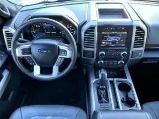 Ford F-150 2015 4x4 Platinum 4dr SuperCrew 6.5 ft. SB