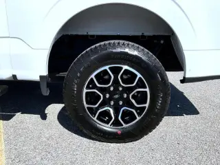 Ford F-150 2023 4x4 XLT 4dr SuperCrew 5.5 ft. SB