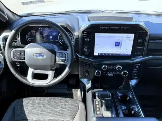 Ford F-150 2023 4x4 XLT 4dr SuperCrew 5.5 ft. SB