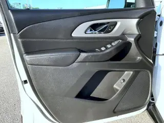 Chevrolet Traverse 2023 4x4 LT Cloth 4dr SUV