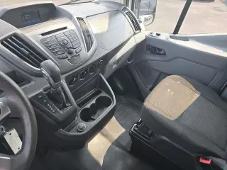 Ford Transit 2019 250 3dr LWB Medium Roof Cargo Van w/Sliding Passenger Side Door