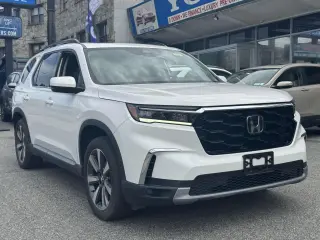 Honda Pilot 2023 AWD Touring 4dr SUV