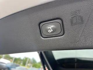 Ford Edge 2023 AWD Titanium 4dr Crossover