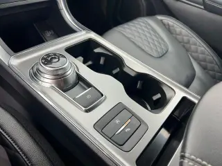 Ford Edge 2023 AWD Titanium 4dr Crossover