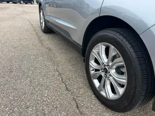 Ford Edge 2023 AWD Titanium 4dr Crossover