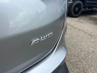 Ford Edge 2023 AWD Titanium 4dr Crossover