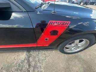 Ford Mustang 2006 GT Premium 2dr Fastback