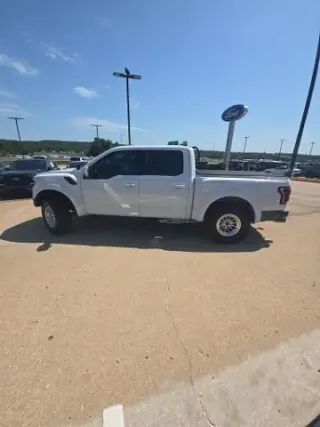 Ford F-150 2019 4x4 Raptor 4dr SuperCrew 5.5 ft. SB