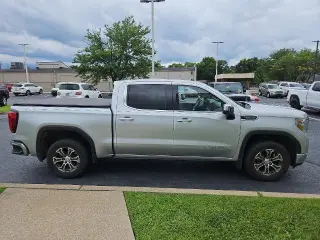 GMC Sierra 1500 2020 4x4 SLE 4dr Crew Cab 5.8 ft. SB