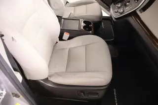 Toyota Sienna 2017 XLE 7-Passenger Auto Access Seat 4dr Mini-Van