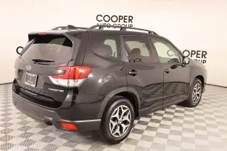 Subaru Forester 2024 AWD Premium 4dr Crossover