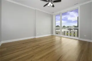 Propiedad en alquiler con 4 habitaciones y 2.5 baños en Chicago