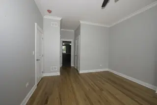 Propiedad en alquiler con 4 habitaciones y 2.5 baños en Chicago