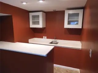 Propiedad en alquiler con 4 habitaciones y 3 baños en Burlington