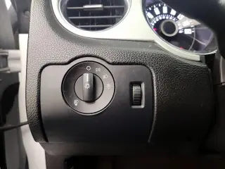 Ford Mustang 2014 V6 Premium 2dr Convertible