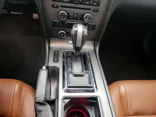 Ford Mustang 2014 V6 Premium 2dr Convertible