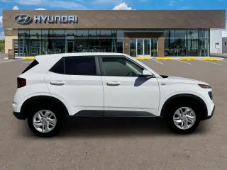 Hyundai VENUE 2026 SE 4dr Crossover