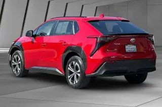 Toyota bZ4X 2024 XLE 4dr Crossover