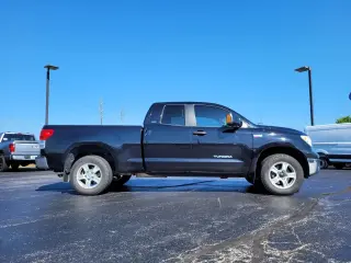 Toyota Tundra 2008 4x4 SR5 4dr Double Cab SB (5.7L V8)