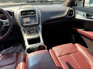 Lincoln Nautilus 2020 AWD Black Label 4dr SUV