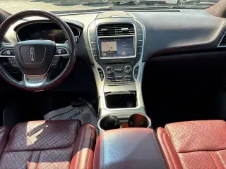 Lincoln Nautilus 2020 AWD Black Label 4dr SUV