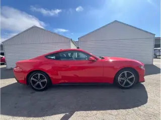 Ford Mustang 2024 EcoBoost 2dr Fastback