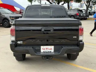 Toyota Tacoma 2023 4x2 Limited 4dr Double Cab 5.0 ft SB
