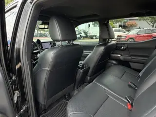 Toyota Tacoma 2023 4x2 Limited 4dr Double Cab 5.0 ft SB