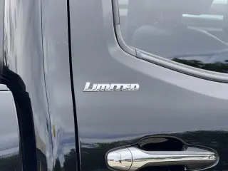 Toyota Tacoma 2023 4x2 Limited 4dr Double Cab 5.0 ft SB