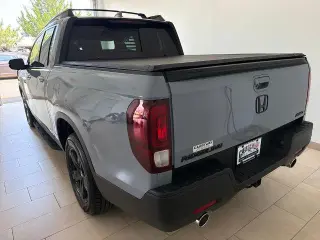 Honda Ridgeline 2022 AWD Black Edition 4dr Crew Cab 5.3 ft. SB