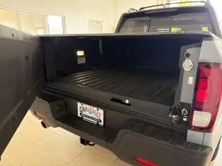 Honda Ridgeline 2022 AWD Black Edition 4dr Crew Cab 5.3 ft. SB