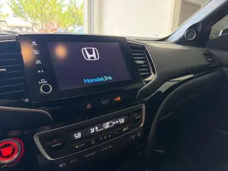 Honda Ridgeline 2022 AWD Black Edition 4dr Crew Cab 5.3 ft. SB