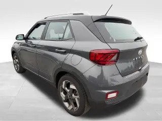 Hyundai VENUE 2024 Limited 4dr Crossover