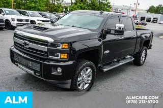 Chevrolet Silverado 2500HD 2018 4x4 High Country 4dr Crew Cab SB