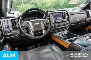 Chevrolet Silverado 2500HD 2018 4x4 High Country 4dr Crew Cab SB