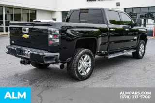 Chevrolet Silverado 2500HD 2018 4x4 High Country 4dr Crew Cab SB
