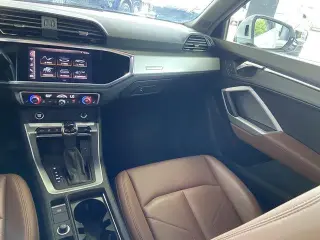 Audi Q3 2021 AWD quattro Premium 40 TFSI 4dr SUV