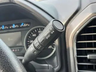Ford F-150 2016 4x4 XLT 4dr SuperCrew 5.5 ft. SB