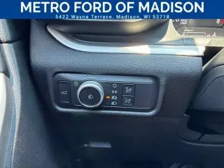Ford Explorer 2022 AWD XLT 4dr SUV