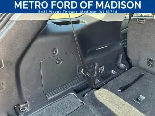 Ford Explorer 2022 AWD XLT 4dr SUV